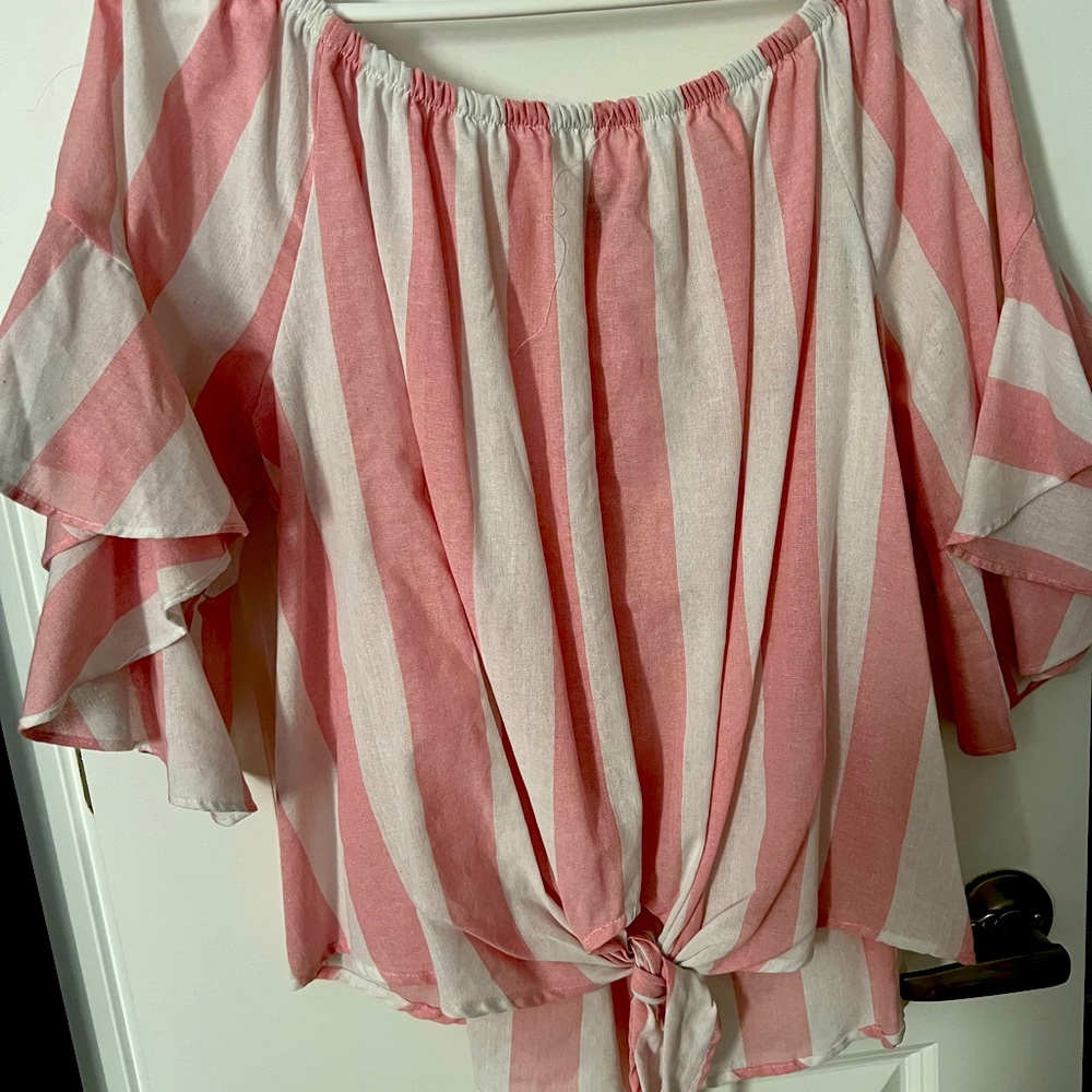 Size large cotton top